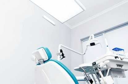 phòng khám nha khoa răng hàm mặt Ngọc Anh có máy móc hiện đại được nhập khẩu từ châu âu và Mỹ